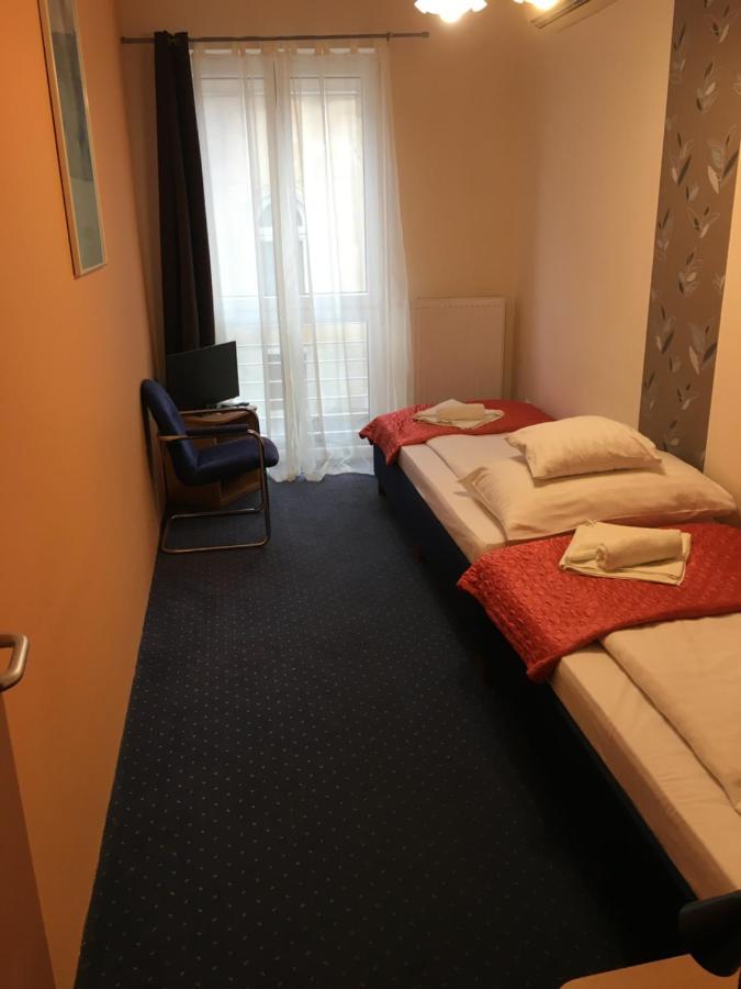 Papillon 3* Budapesta