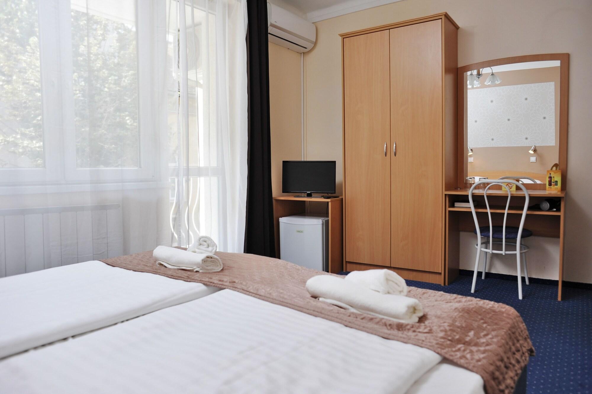 Papillon 3* Budapešť